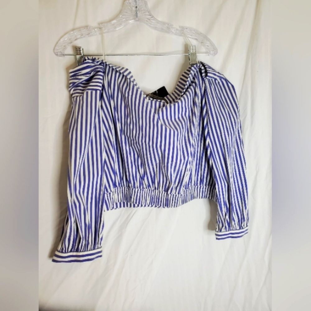 NEW ZARA SHOULDER SHIRT